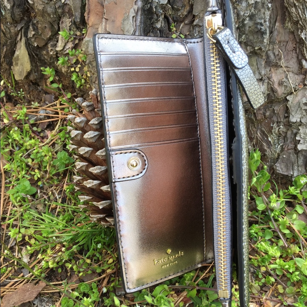 Kate Spade ♠️ Wallet “The Tin man” 🤖 - Picture 4 of 8